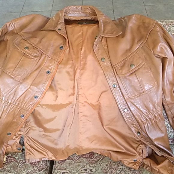 Leather jacket - Picture 3 of 4